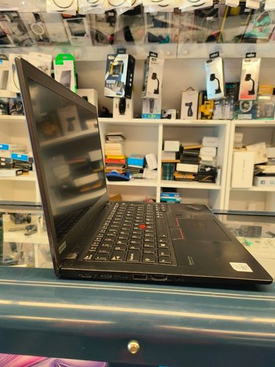 Lenovo Thinkpad X13 G1 13.3" Intel Core i7-10510 (i7 10th Gen) , 16GB, 500GB SSD, Windoews 11 Pro Full HD (Has Sim Card)
