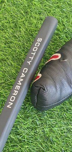 Scotty Cameron Red X Putter