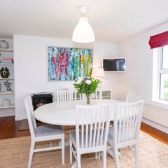 Extending Solid Wood Dining Table & 8 Matching Upholstered Chairs