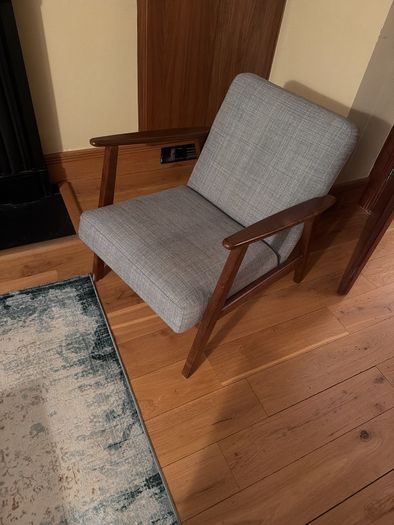 arm chair