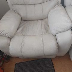 Cream 3 piece suite