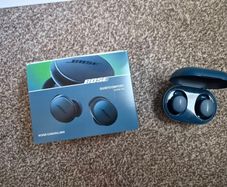 Bose Quiet Comfort earbuds