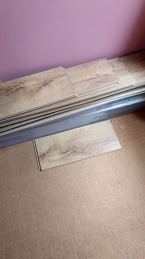 Laminate flooring