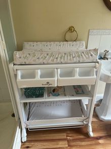 baby changing table