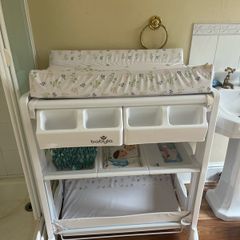 baby changing table