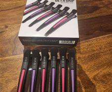 Colour Wow Sectioning clips