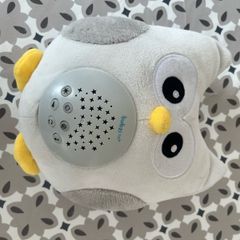 Soothing sleep owl - music and star projection
