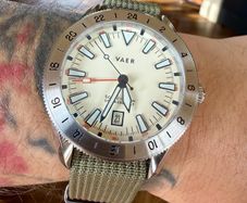 VAER Polar Pacific 42mm GMT watch