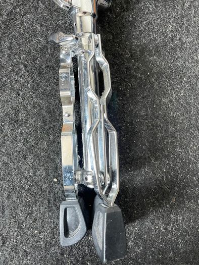 Pearl snare drum stand