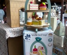 Tender Leaf Birdie Afternoon Tea Stand