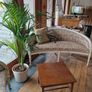Continental Settee Image 2