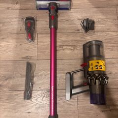 Dyson V10