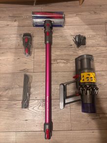 Dyson V10