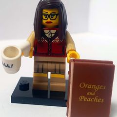 Lego CMF COL10 - 01 Librarian (2013) 100% Complete
