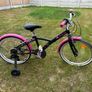 BTWIN girls 20in Bike Image 2