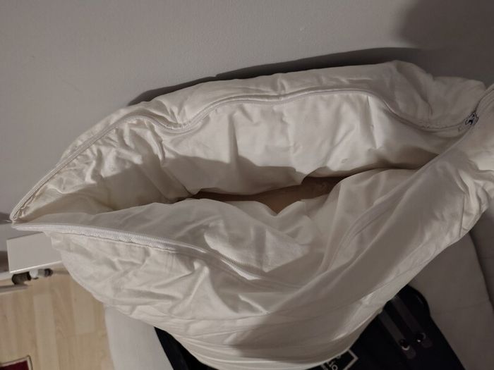 Sleep Studio - Comfi-Fill Pillow Size 1 and PureGel Pillow Size 3