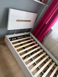 Single bed barely used with mattress