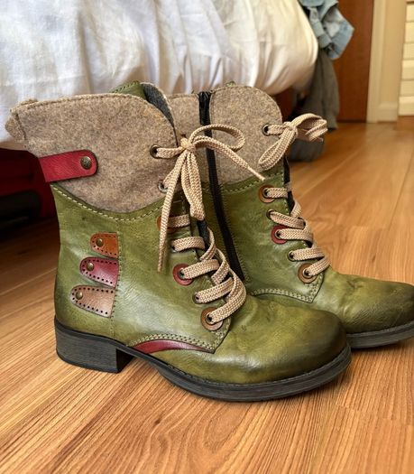 Boots Rieker