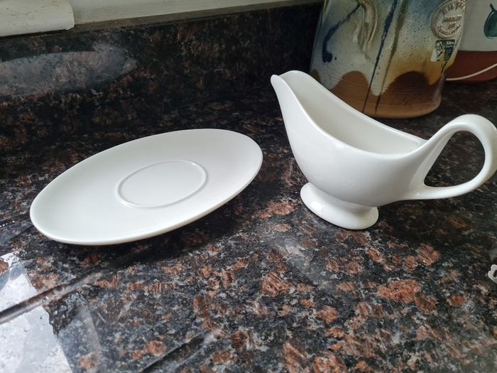 Gravy Sauce Boat and Victorian Dish