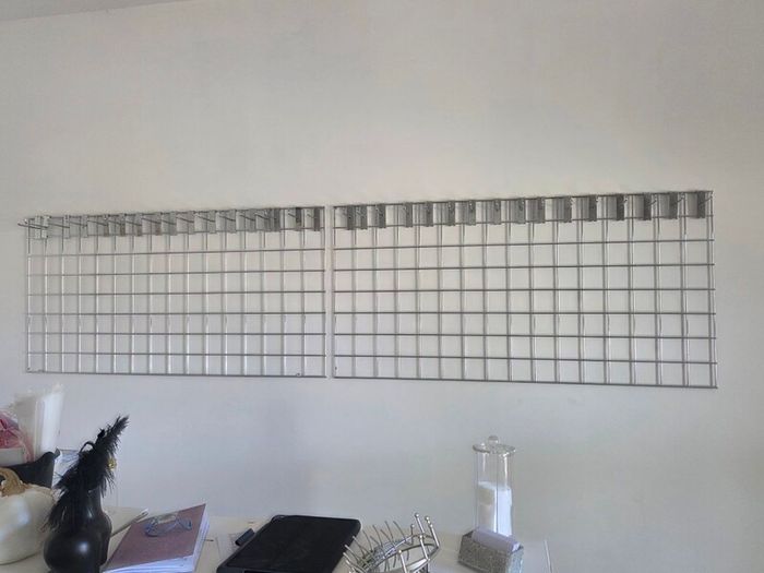 grid wall