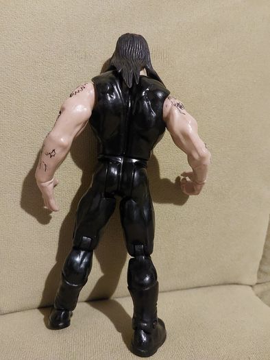 The undertaker 1999 wwe wrestling figure