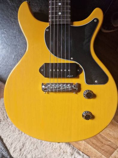 Harley Benton DC-Junior  TV Yellow