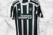 Man Utd 23/24 (away ) Jersey ,size : Xl.