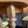 Extendable table & 4 chairs Image 9