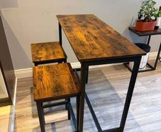 Bar table + 2 bar chairs