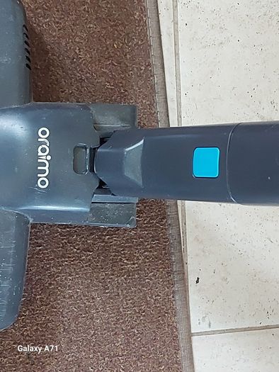 Oraimo Cordless Vacuum Cleaner with 2200mAh6 Rechargeable Battery, just vacuum & charger, no accessories