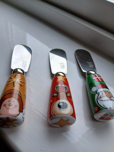 Set of 3 Jo!e  Christmas Spreader Knives.