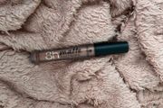 essence 8h Matte Liquid Lipstick Shade 03 Soft Beige (Swatched Once)