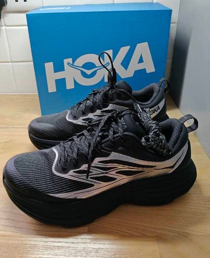 Hoka One One Bondi 8 Caged Stealth/Tech