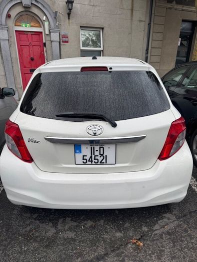 Toyota Vitz 2011