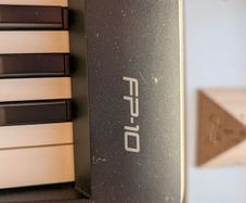 Roland FP-10 Keyboard