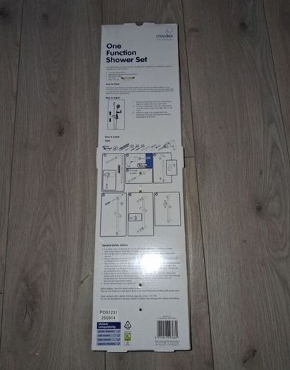x4 Bundle - Brand New Wickes Accessory Set - Soap Dispenser, Soap Dish, Tumbler - Colour - White - RRP - 12.99 & Brand New Croydex White Adjustable Riser Rail With Fixtures To Hold A Shower Set