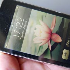 Apple iPod Touch 4th Generation 8GB