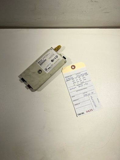 BMW X3 E83 3402526-04 antenna amplifier 21367510 Am/fm-div/fzv 433mhz A3l2b729g