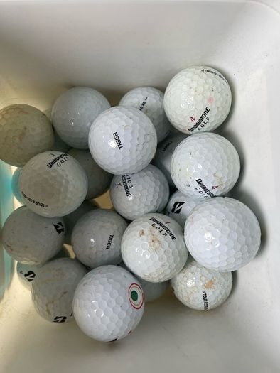 30 used Bridgestone Tour B practice grade golf balls