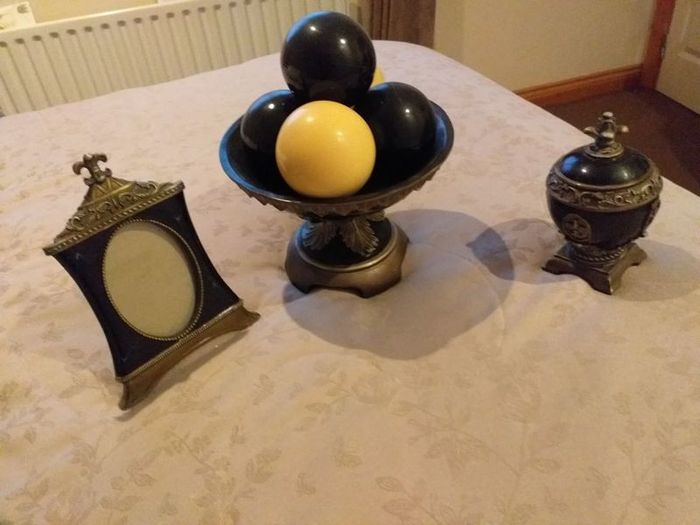 Set of Decorative Items