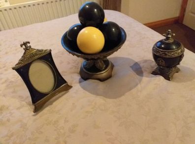 Set of Decorative Items