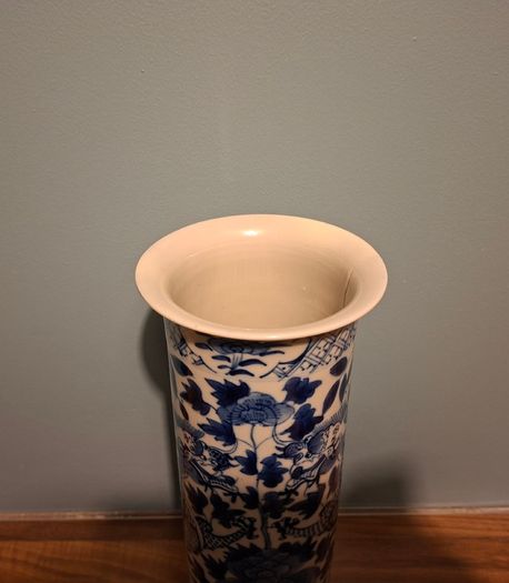 Chinese Porcelain cylinder vase Kangxi Mark 19th Century Brush Pot