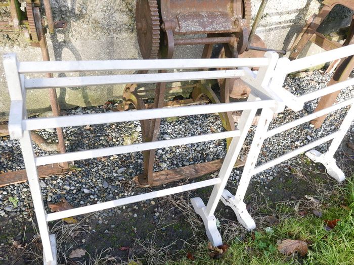 Vintage 19th Century White Painted Mahogany Towel Stand, C1880 (30 each)