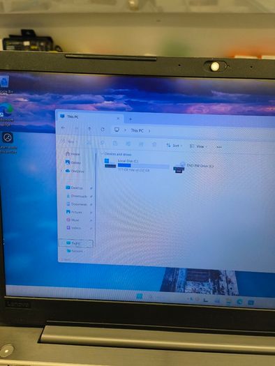 Lenovo V330-15 Intel Core i5 8th Gen 15.6" 8GB RAM 256GB SSD Windows 11 Pro