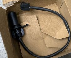 Front Brake Pad Wear Sensor / Sender (VAG).