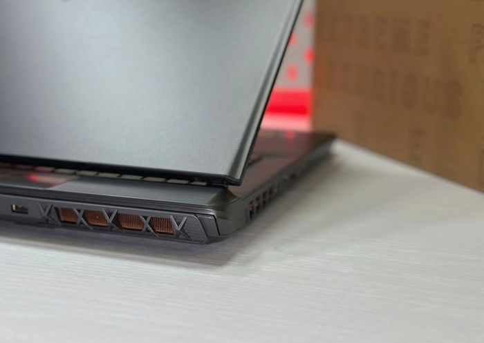 gaming laptop