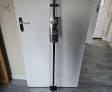 brand new curtain pole black