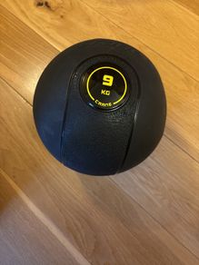 9kg slam ball