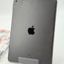 iPad 8th 32GB 10.2" Image 3