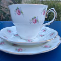 Arklow pottery trio